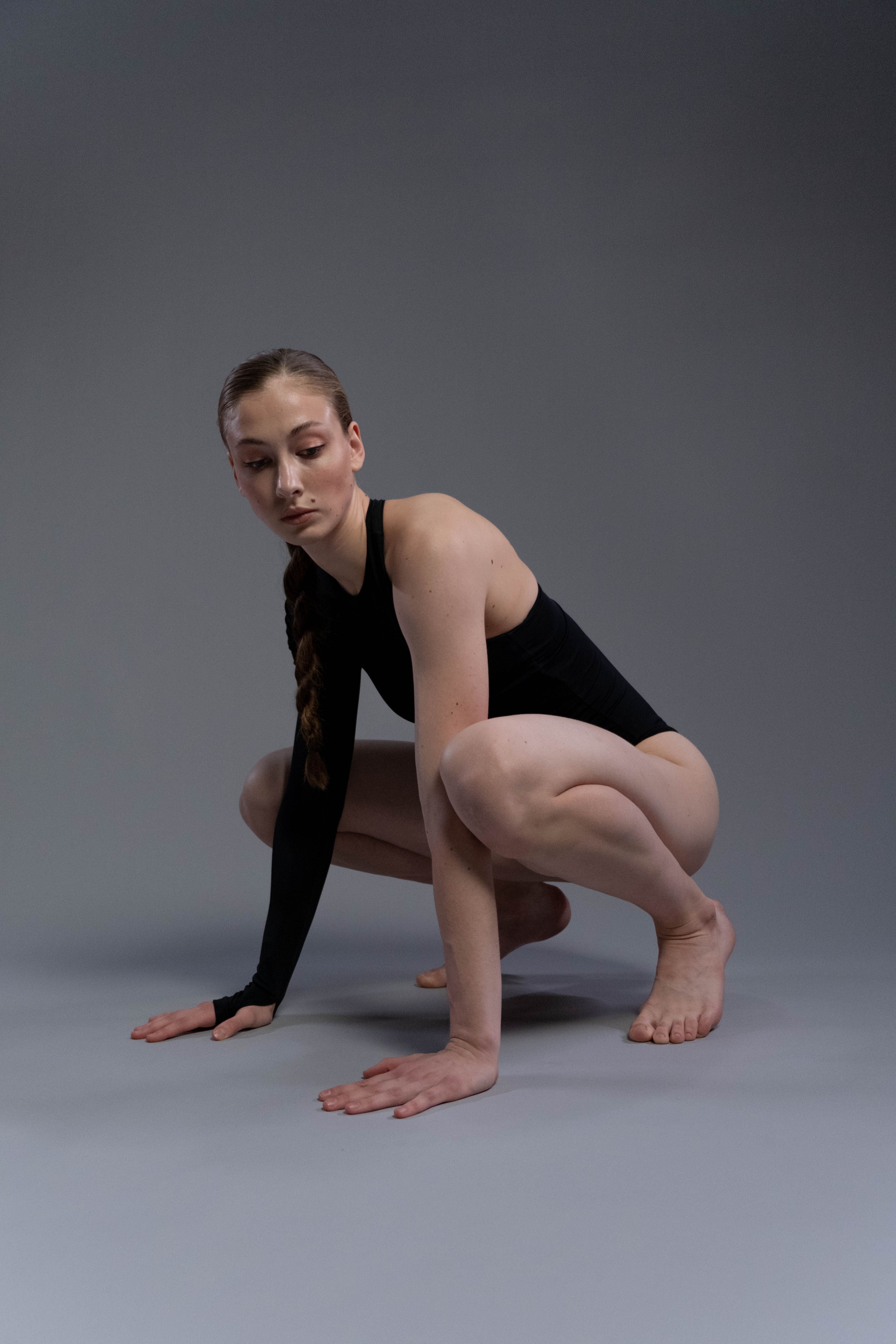 Nude Yoga Photos, Download The BEST Free Nude Yoga Stock Photos & HD Images
