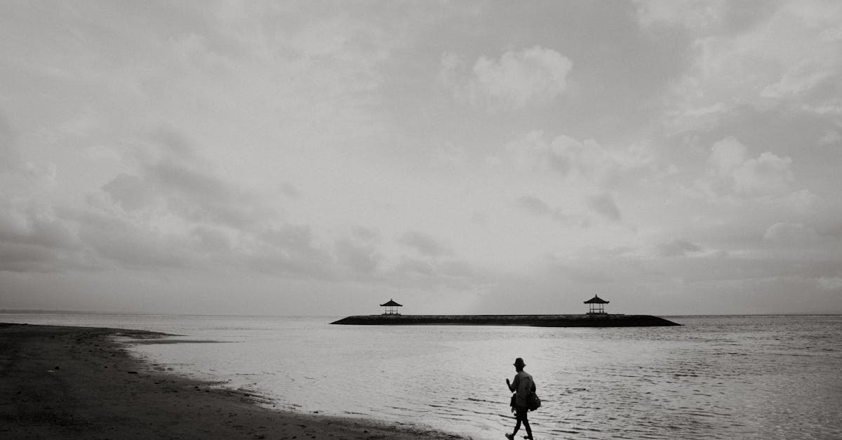 Beach sunset drawing black and white