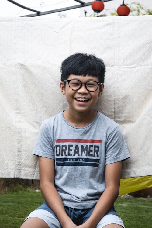 Kostenlos Kostenloses Stock Foto zu asiatischer junge, fröhlich, jung Stock-Foto