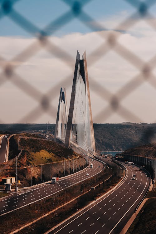Gratis stockfoto met architectuur, brug, bruggen