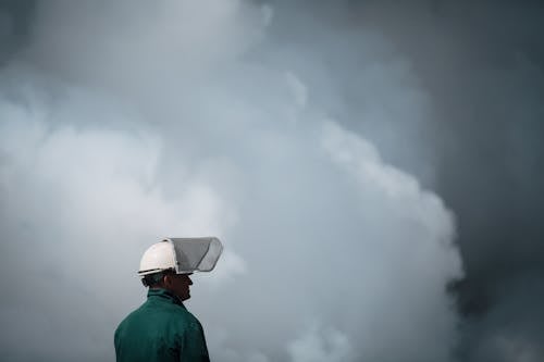 Fotobanka s bezplatnými fotkami na tému dym, muž, pracovníci