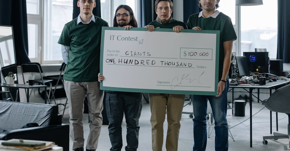 北科大校友梁見後獲第20屆「愛心獎」 反哺科技界受肯定