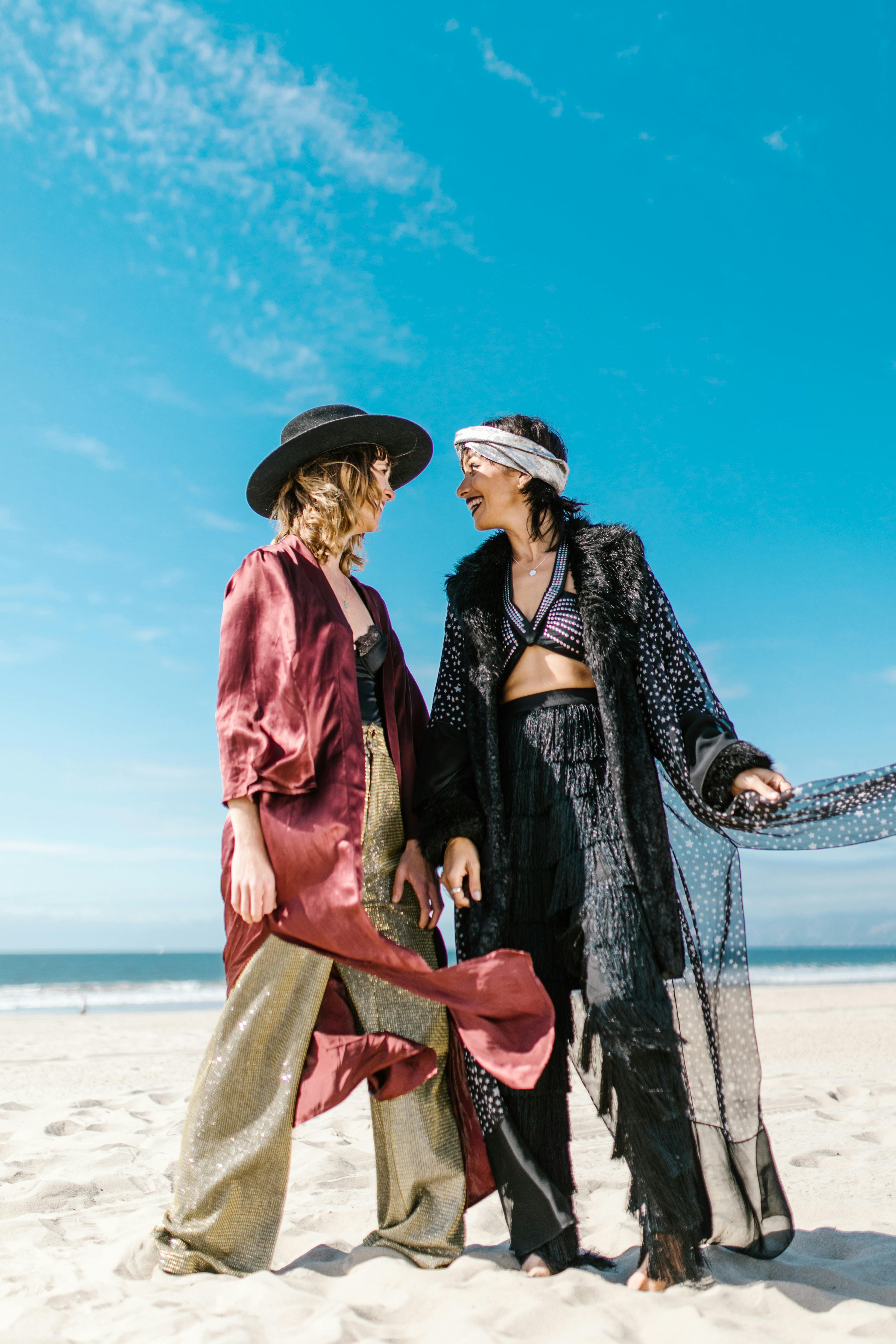 What zodiac goes with what tarot card?