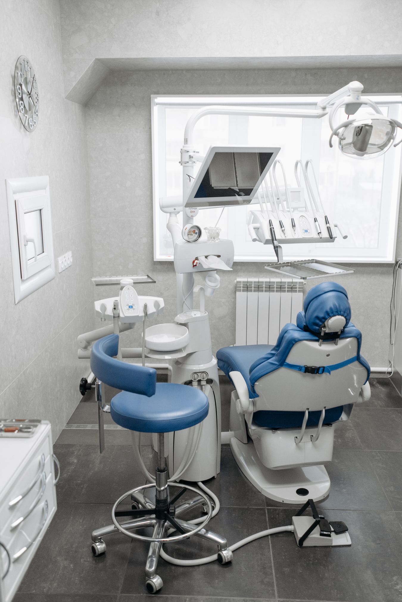 Photo du cabinet dentaire moderne — image illustrative