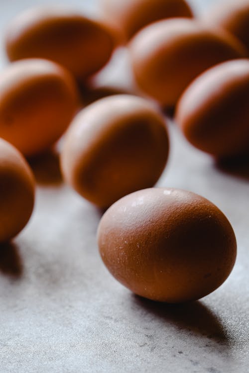 Free Organic Brown Eggs Stock Photo