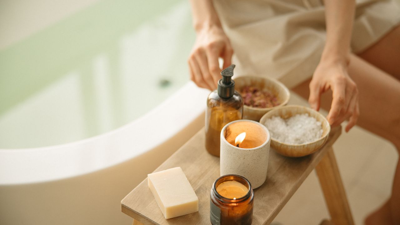 Stock photograph setting the scene for the Elemis guide