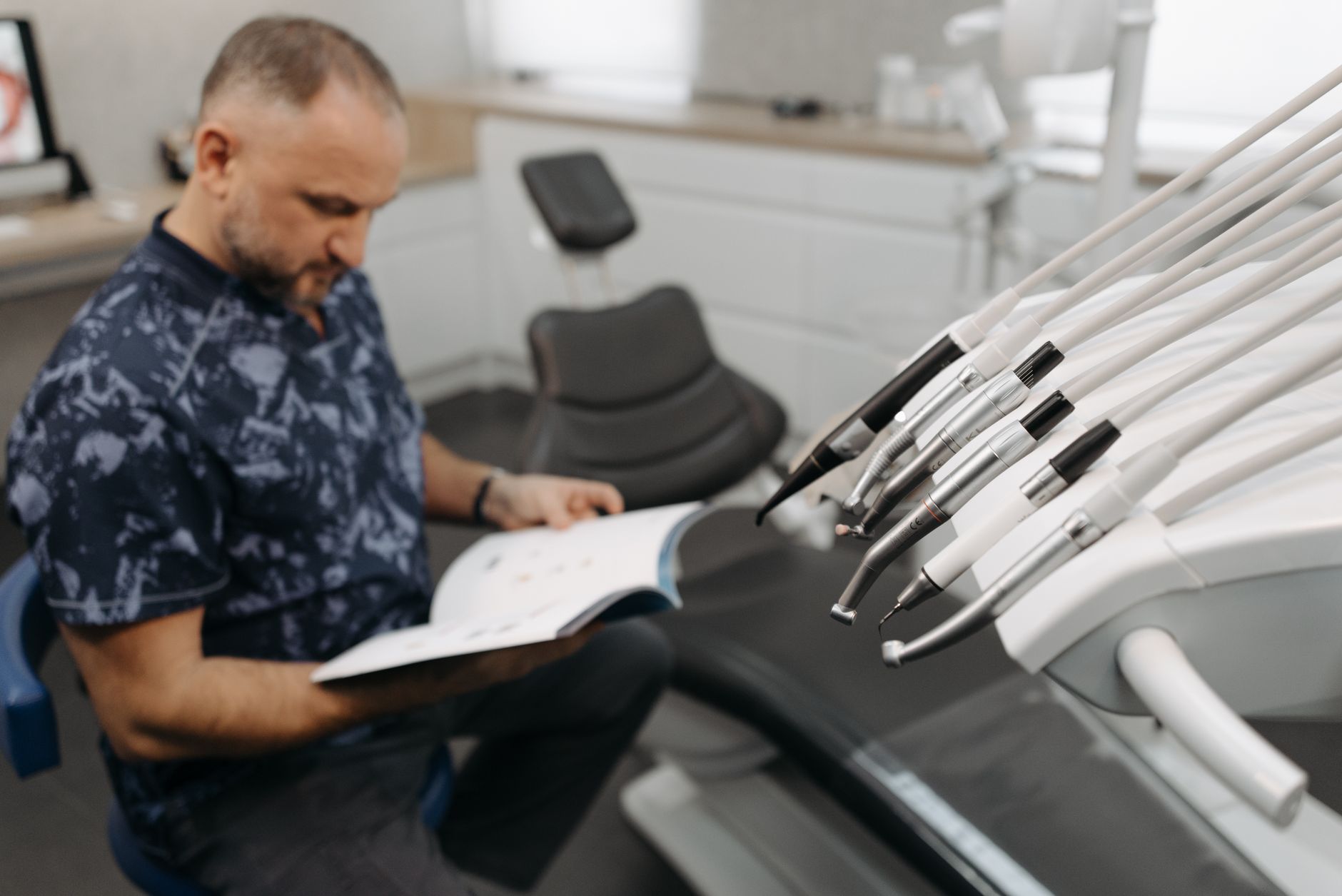 Emergency Dental Consultation - Denwest Dental Clinic Emergency Dental Consultation in Maple, ON - How to Avoid Undiagnosed Cavities in Maple, ON - Denwest Check-up