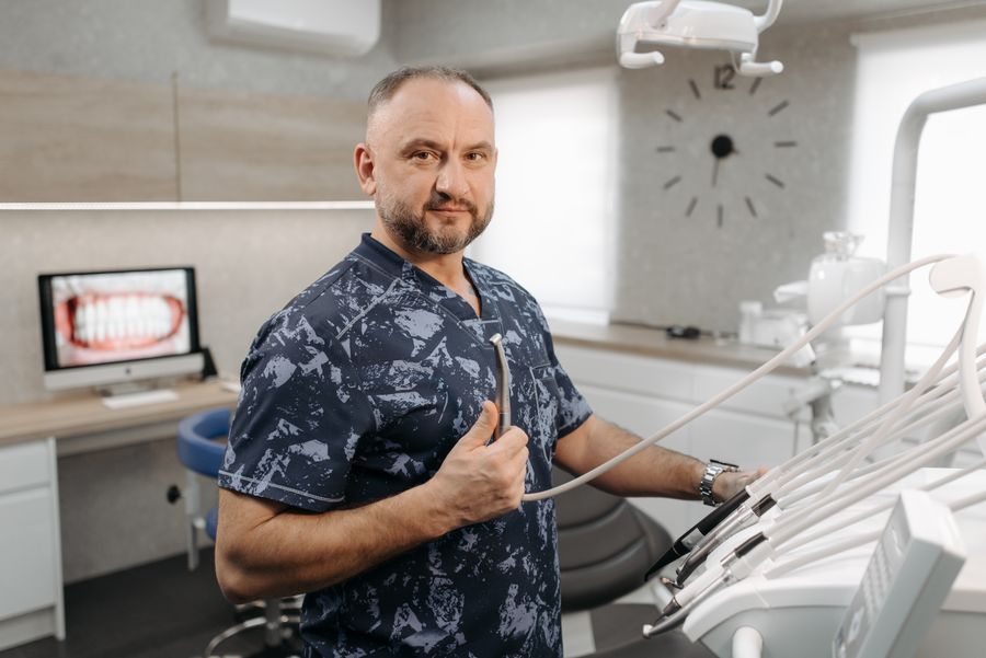 Dr. Mustafa