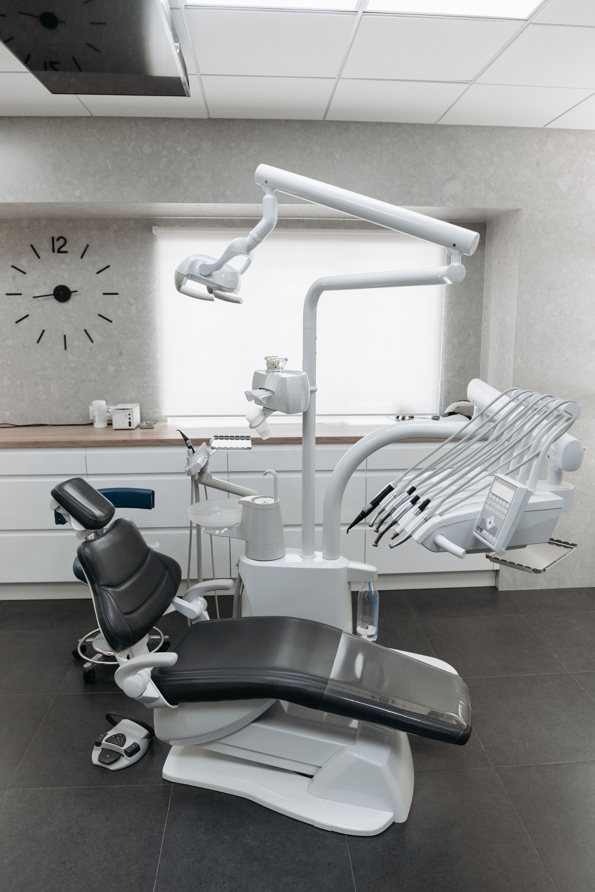 Modern dental treatment room