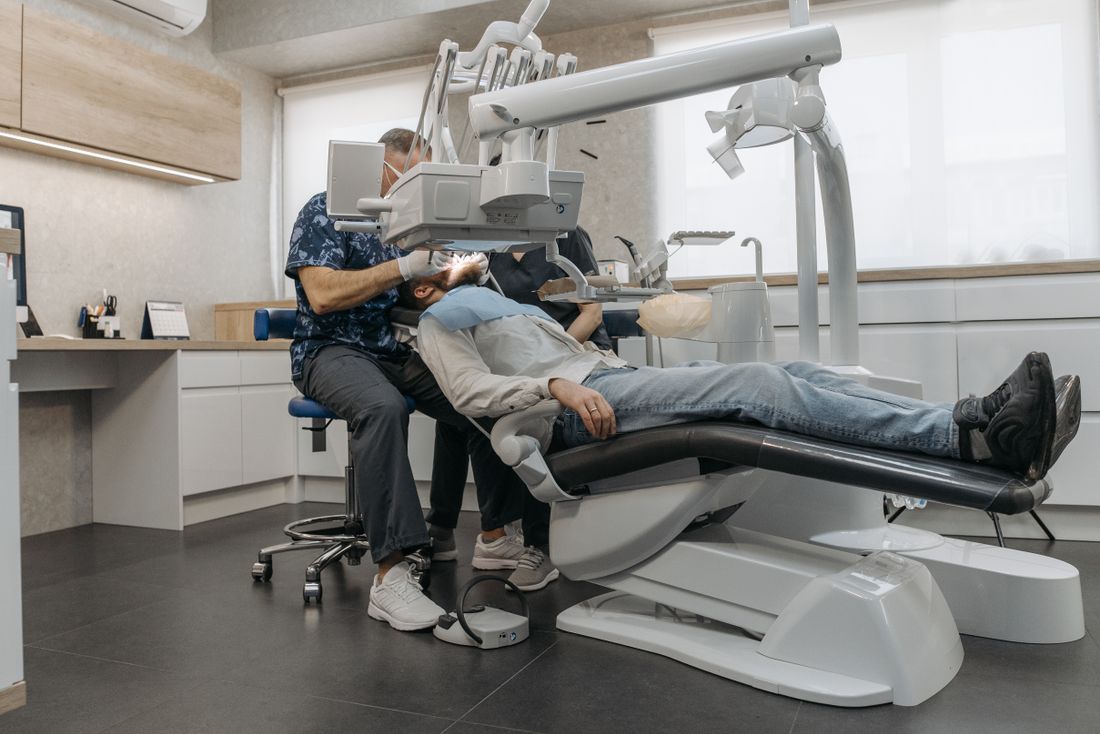 Dental care appointment at a clinic