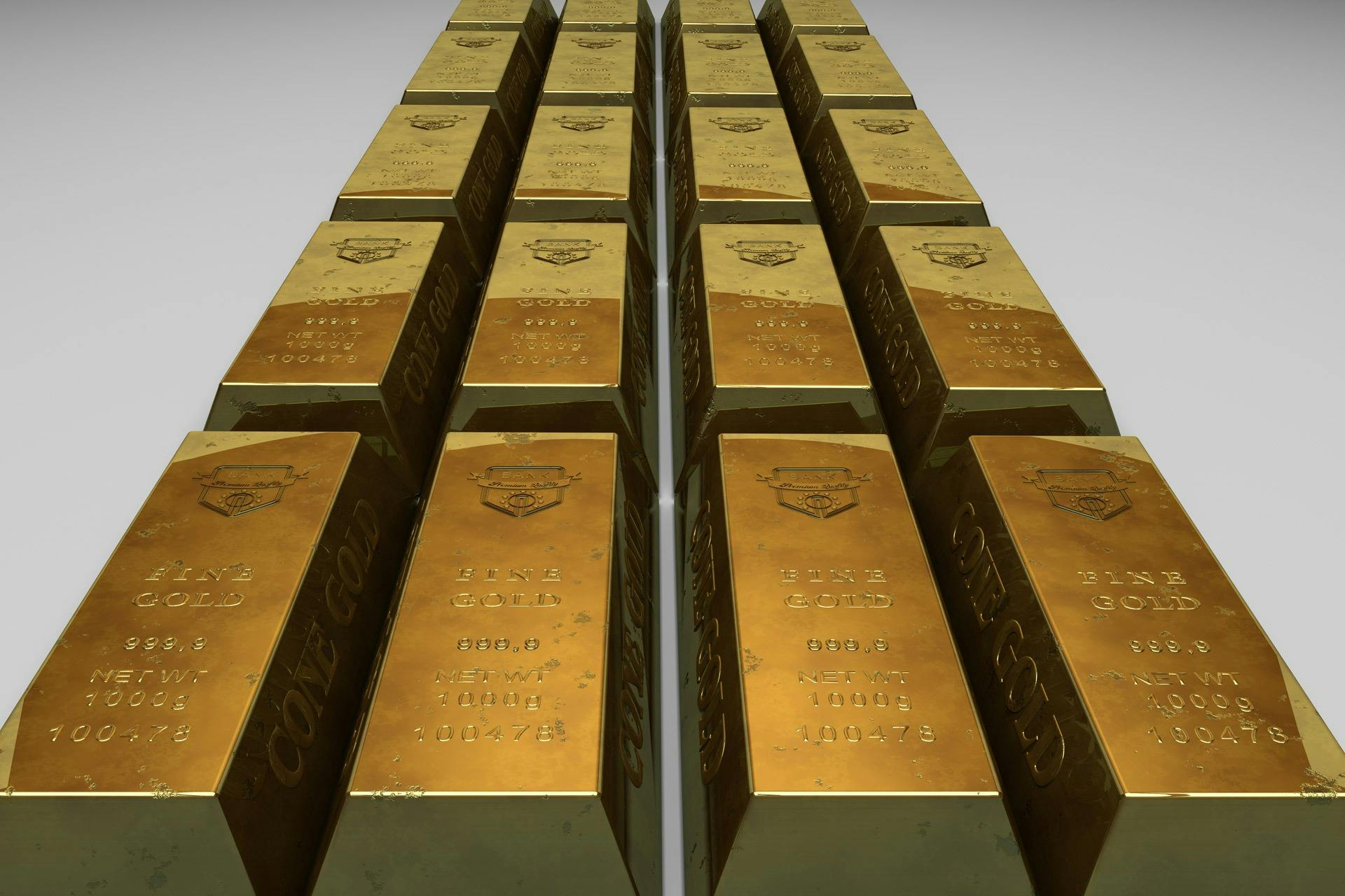 Акции золотодобывающих компаний России: инвестиции в золотодобычу, нюансы