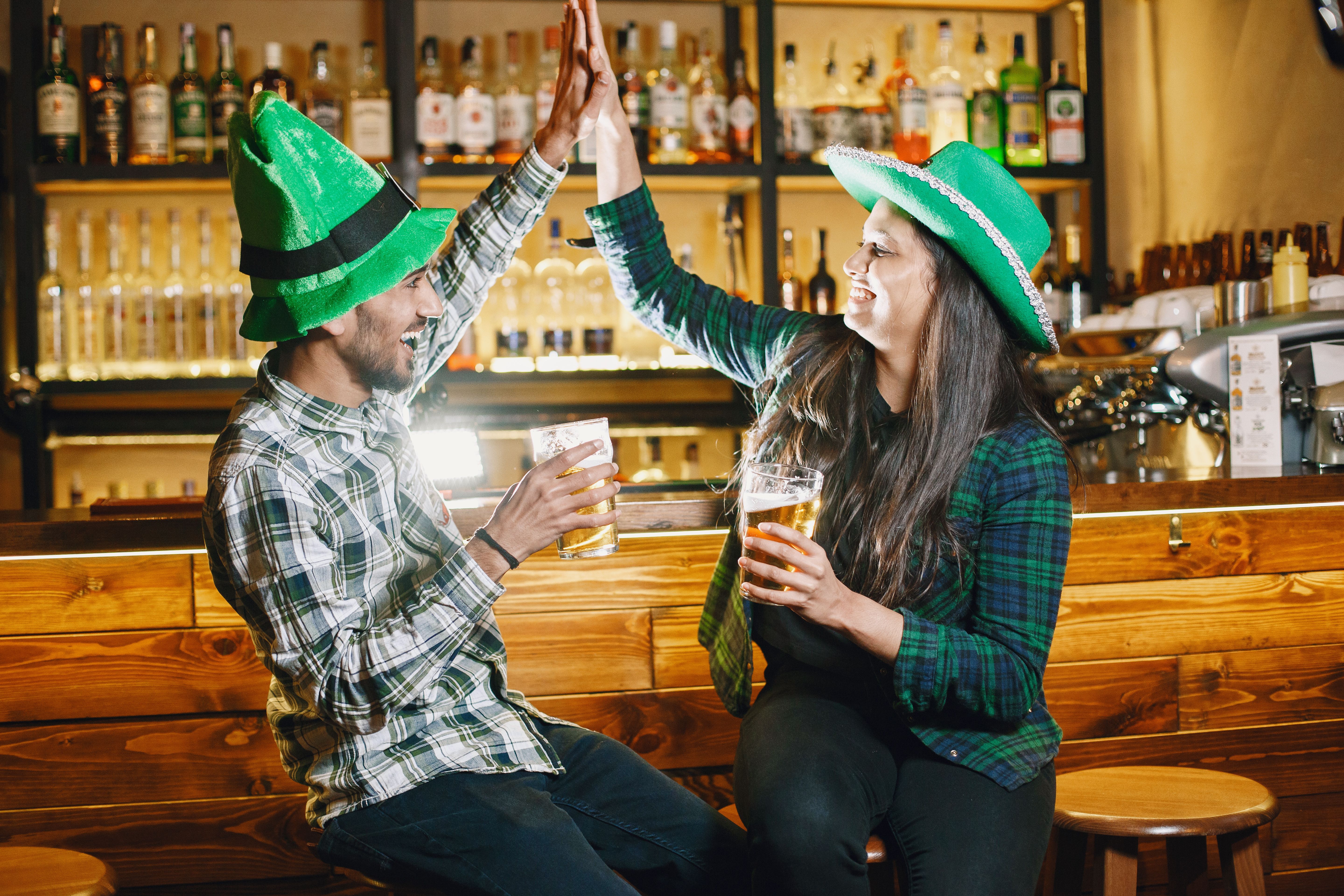 A sports bar is coming to Edina’s 50th and France this summer — Photo by Gustavo Fring on Pexels