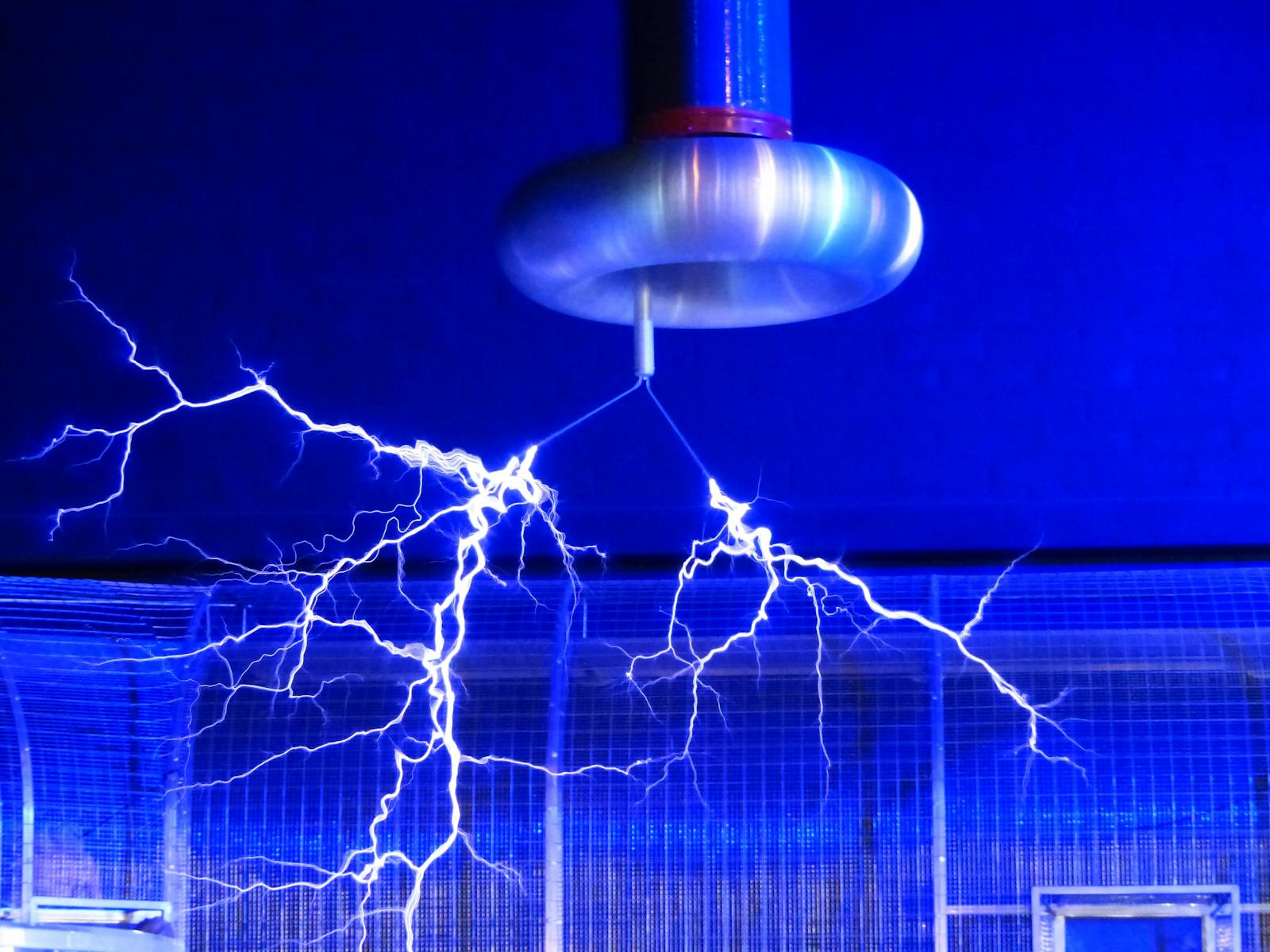 Curso en Electricidad y Magnetismo