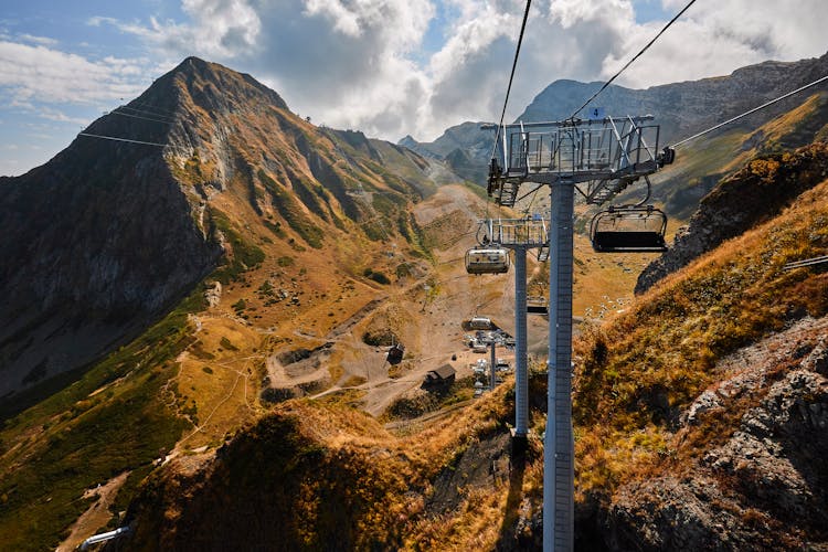 Passenger Hoist In Mountains