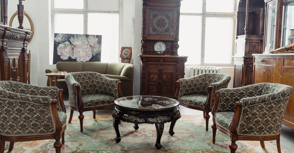 estate / auction goods