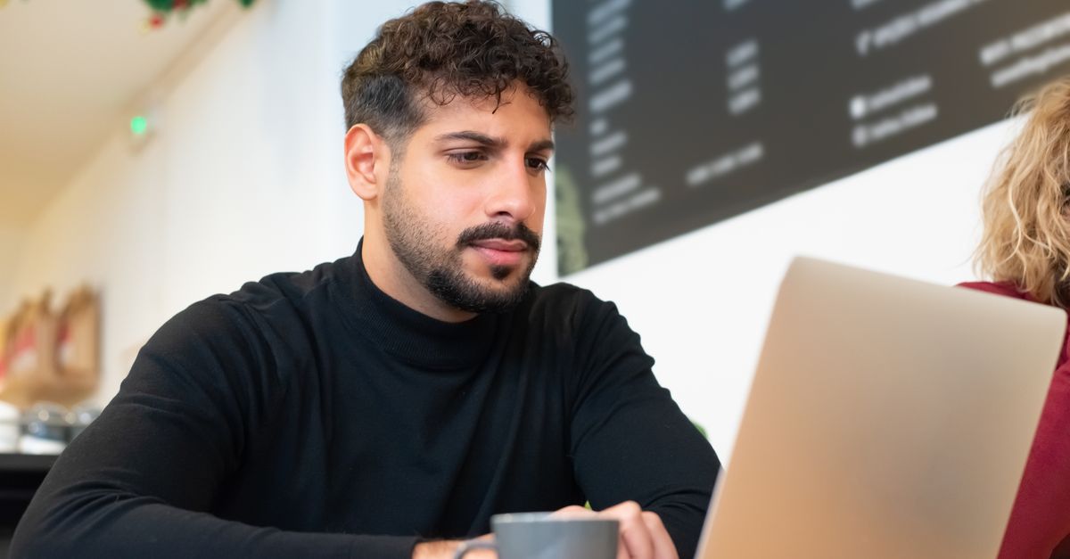 10 Essential Tips for New Bloggers to Succeed