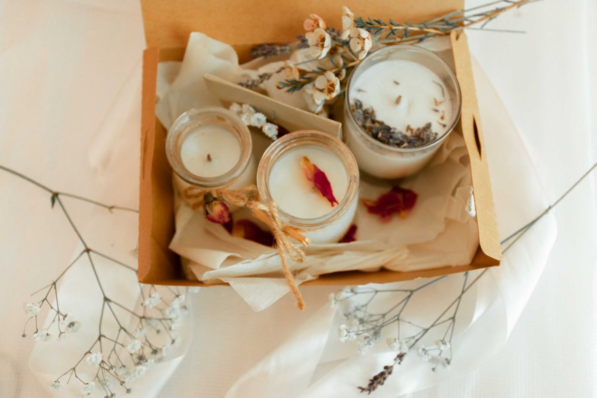 Set cadou lumânări parfumate cu ambalaj elegant