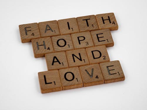 Immagine gratuita di colpo di testa, fede speranza e amore, in legno