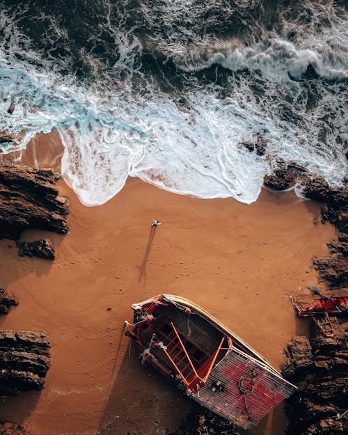 Foto profissional grátis de à beira-mar, abismo, admirar