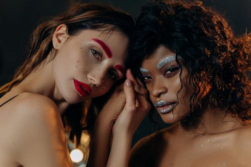 Professional Makeup Brushes and Barber Supplies