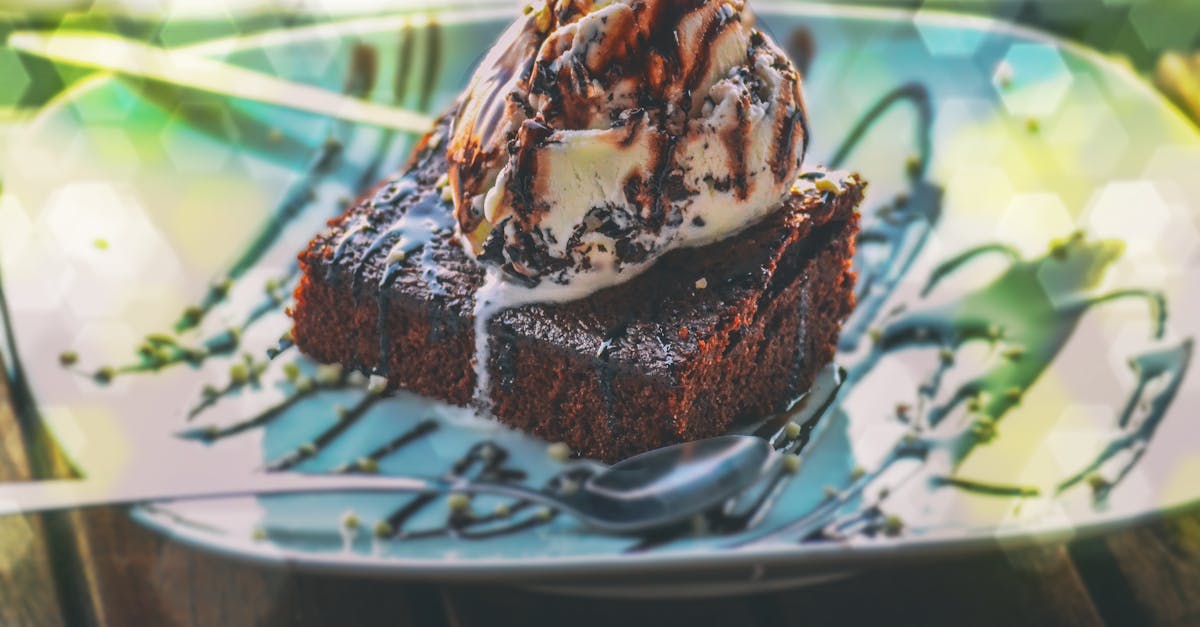How to make a chocolate milkshake without ice cream and vanilla extract