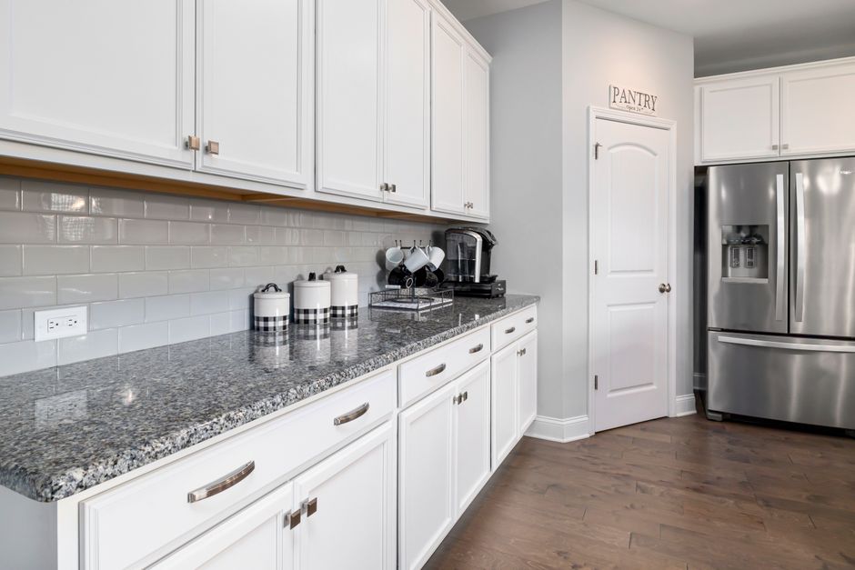 common mouse hiding spots in a home like behind appliances or in a pantry - emergency mouse exterminator common mouse hiding spots in a home like behind appliances or in a pantry - emergency mouse exterminator