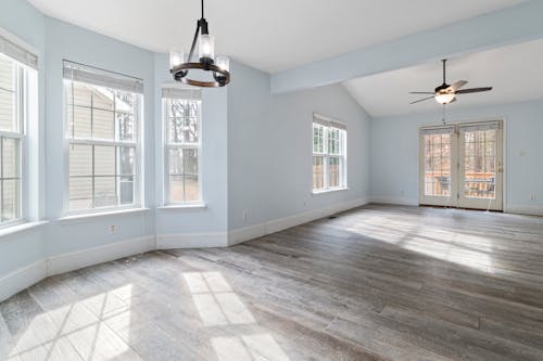 Free Photo of an Empty House Stock Photo