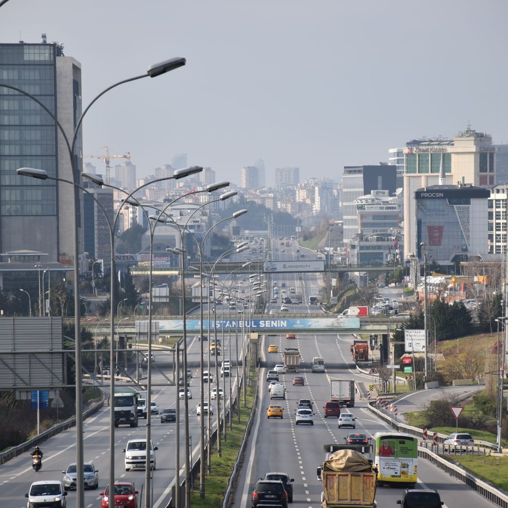London to Margate — removal van on the motorway for a long-distance move