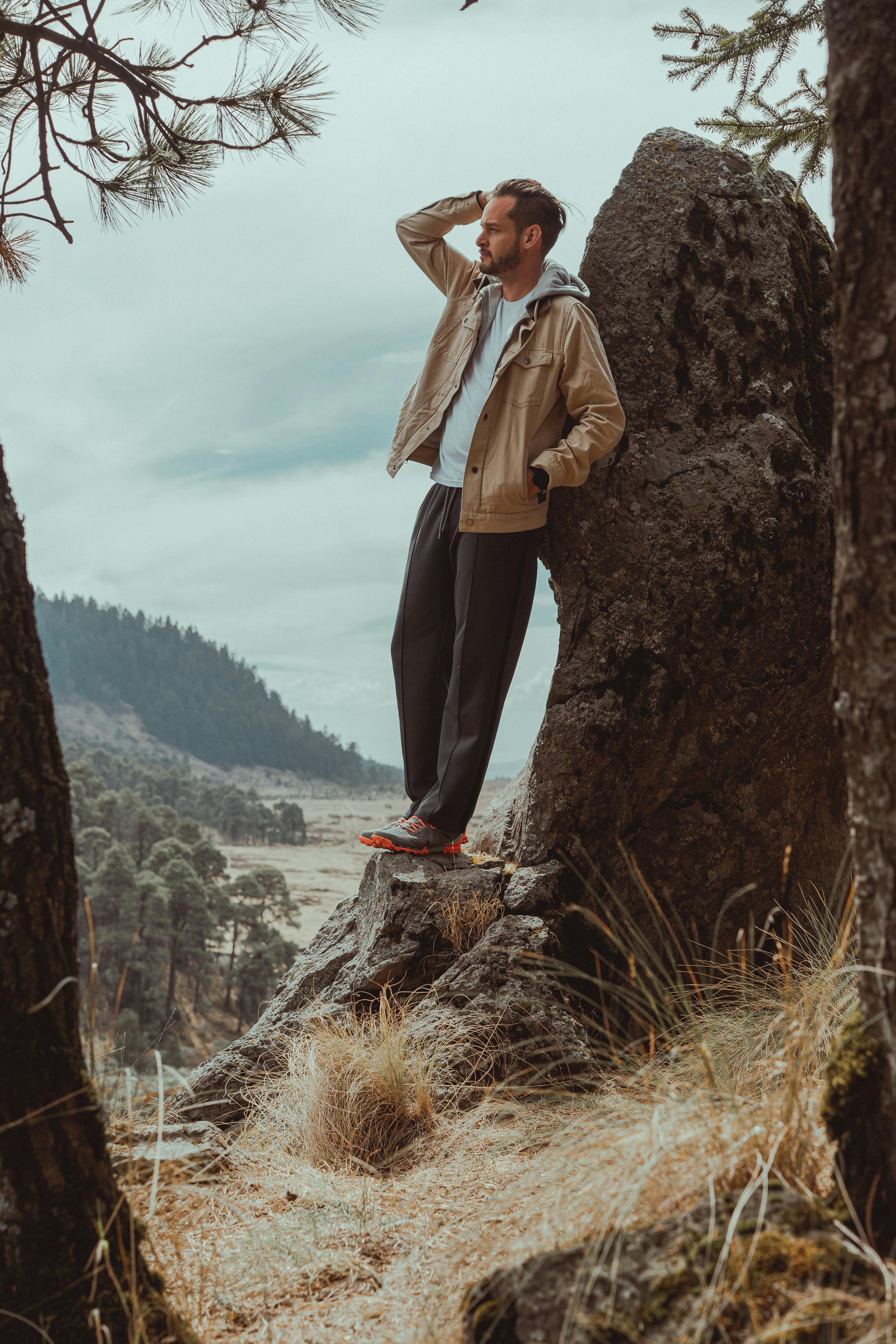 How do you pursue a man without looking desperate?