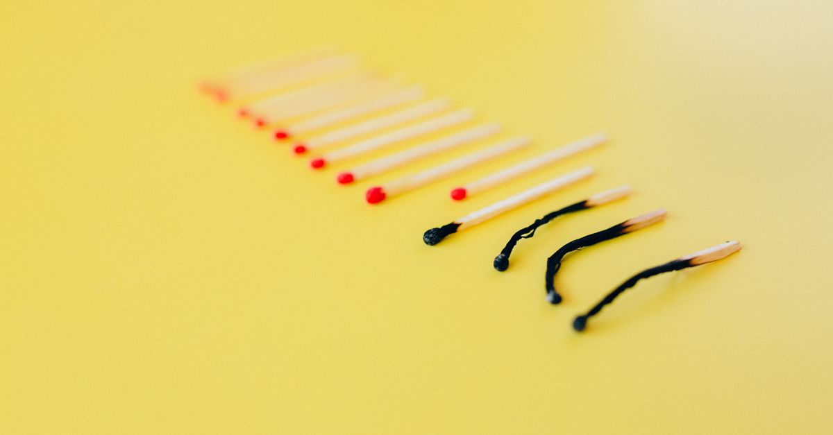 What Happens If the Same Item Sells on eBay and Your Website at the Same Time?