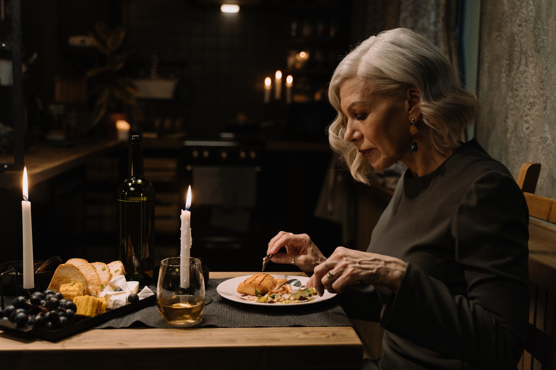 Alzheimer's Disease and Eating Difficulties: What You Need to Know