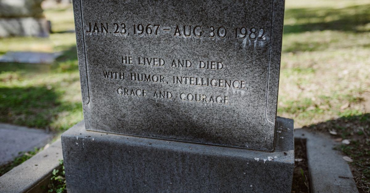 5 Historic Cemeteries Worth Visiting - Image from the article