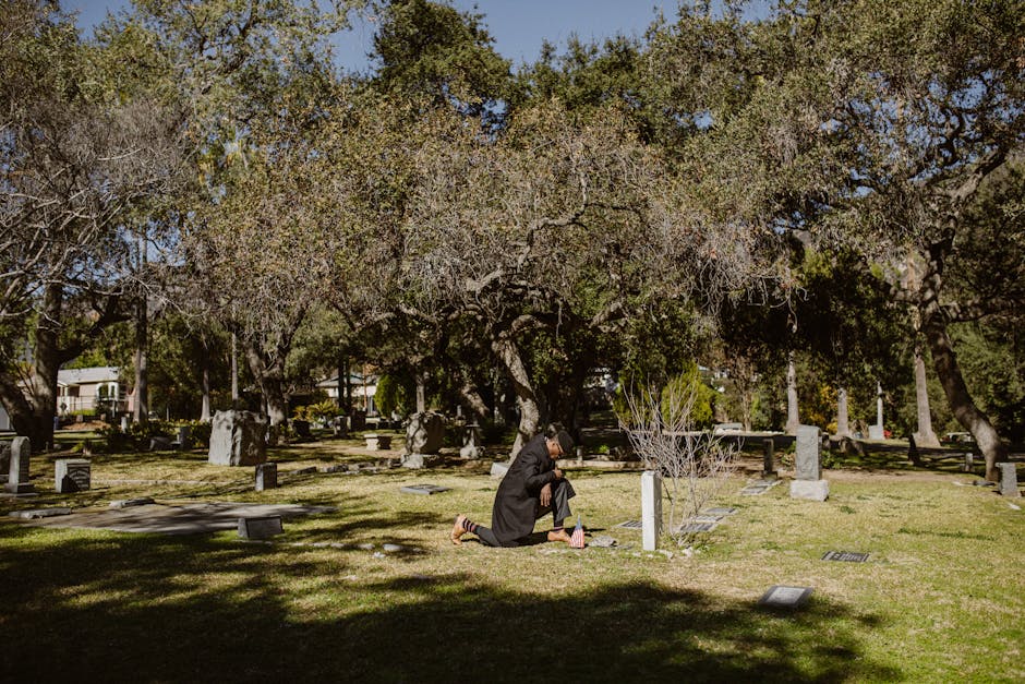123. Nyekar: Ziarah Kubur sebagai Bentuk Penghormatan kepada Leluhur 123. Nyekar: Ziarah Kubur sebagai Bentuk Penghormatan kepada Leluhur