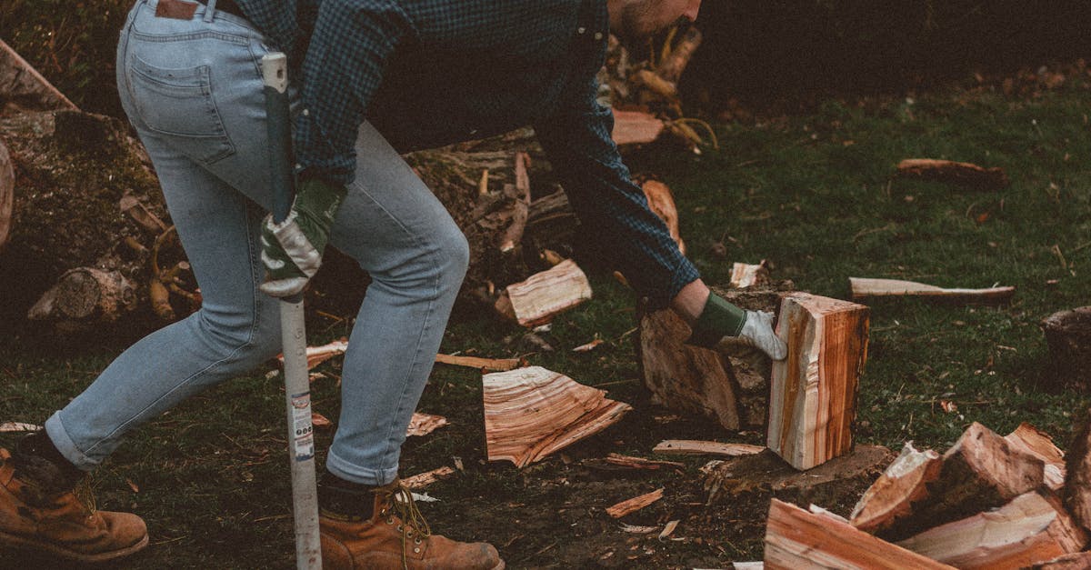 How to cut jeans shorter frayed