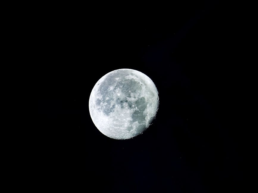 Born Under The Waning Gibbous Moon Phase Here S Your Lunar Personalit Moonglow Canada Born Under The Waning Gibbous Moon Phase Here S Your Lunar Personalit Moonglow Canada