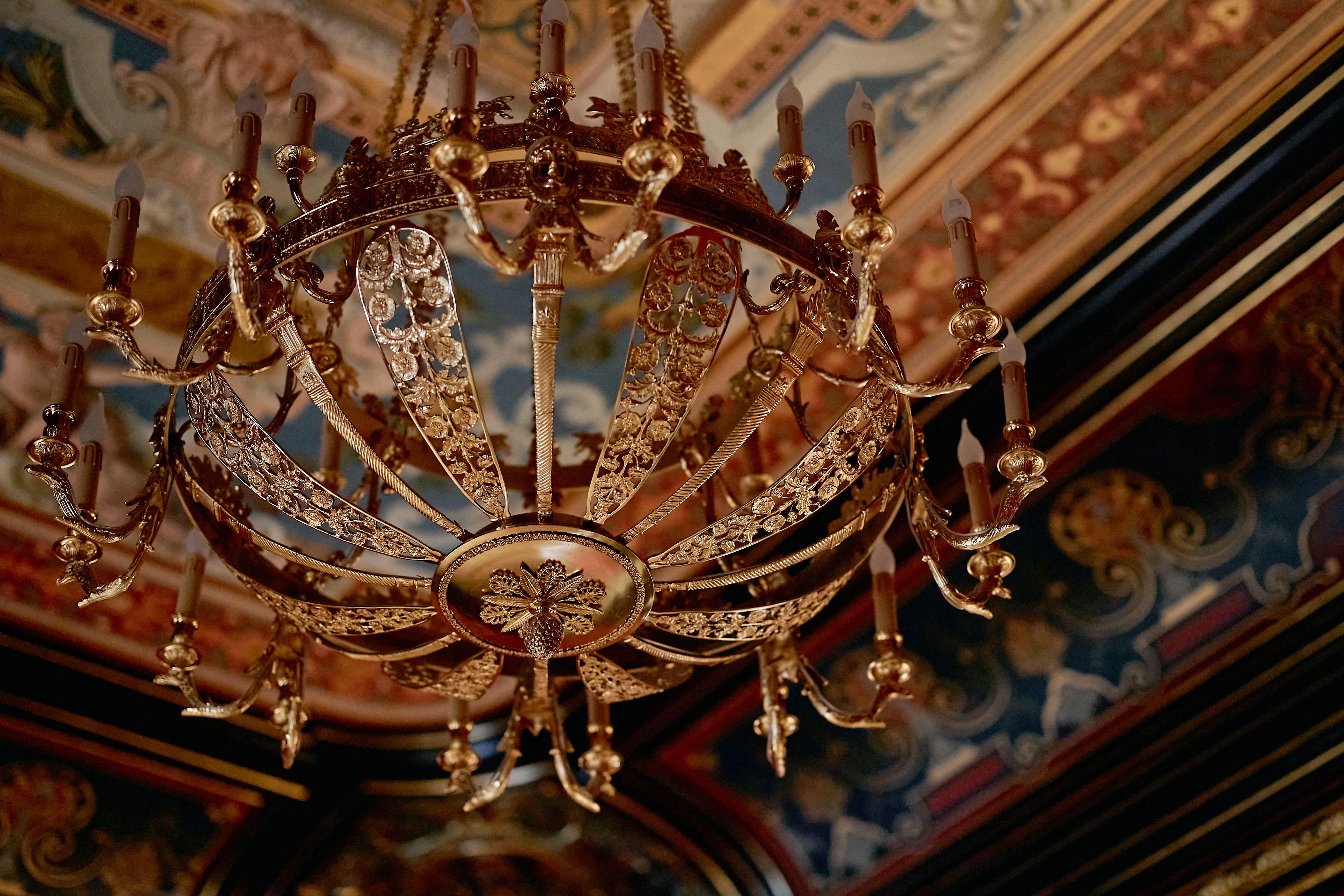 Royal Taste interior