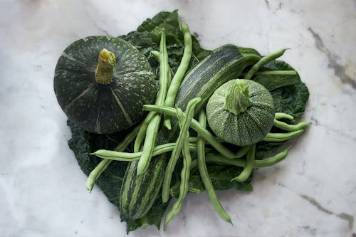 Gratis lagerfoto af courgette, flatlay, frisk