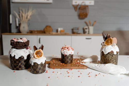 Kostenloses Stock Foto zu cupcakes, dessert, glasur