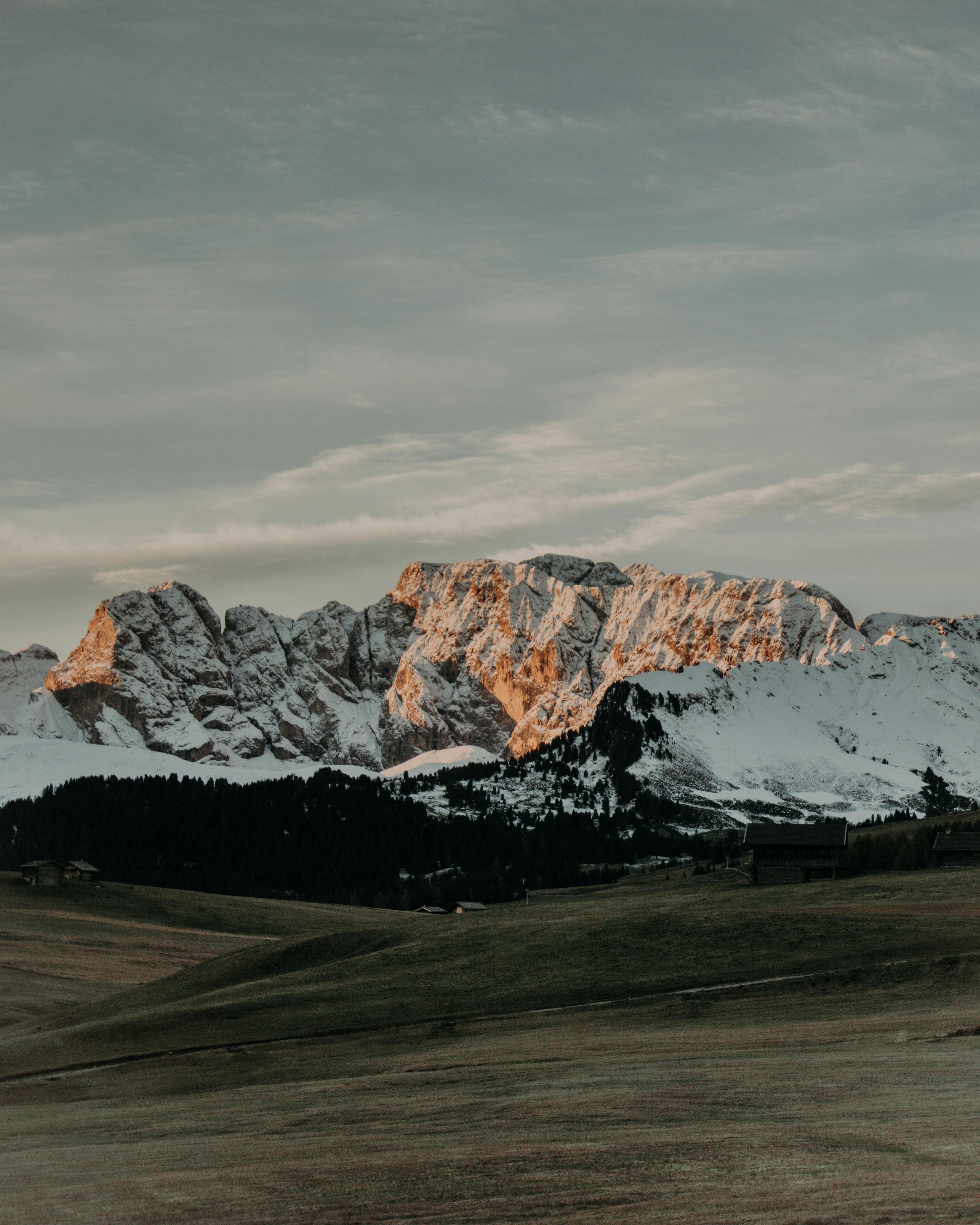 At what temperature will concrete freeze?