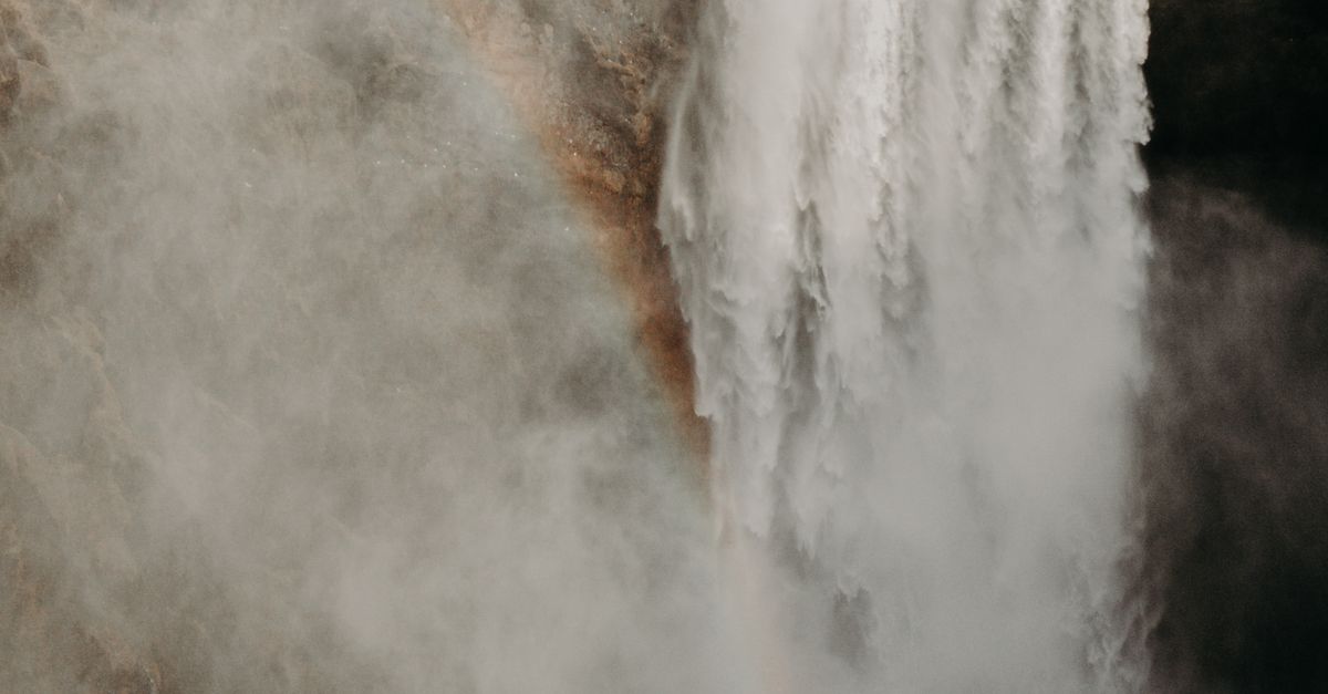 Rapid waterfall falling into water · Free Stock Photo