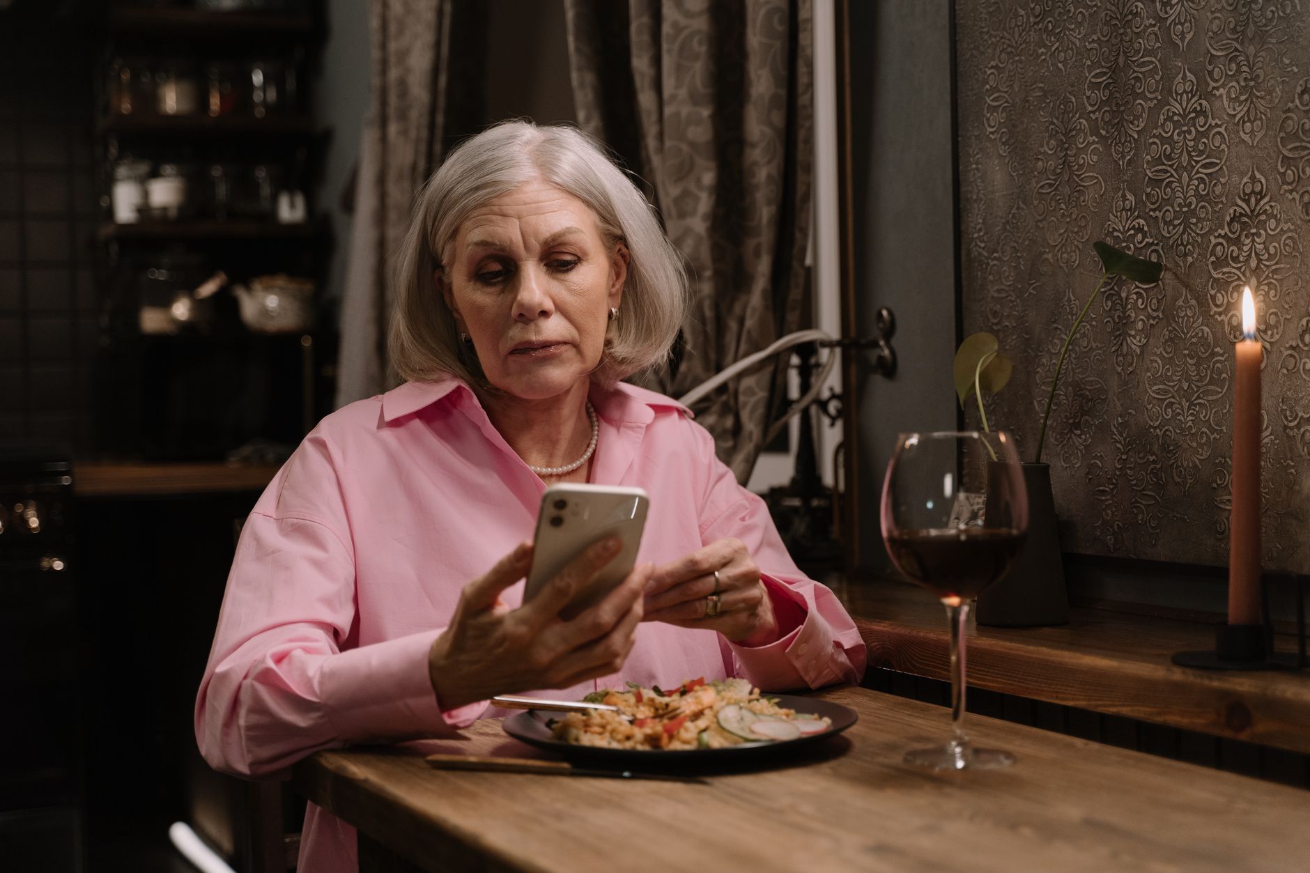 Meal Timing for Anti-Aging: A Case Study on Optimizing Eating Schedules for Longevity