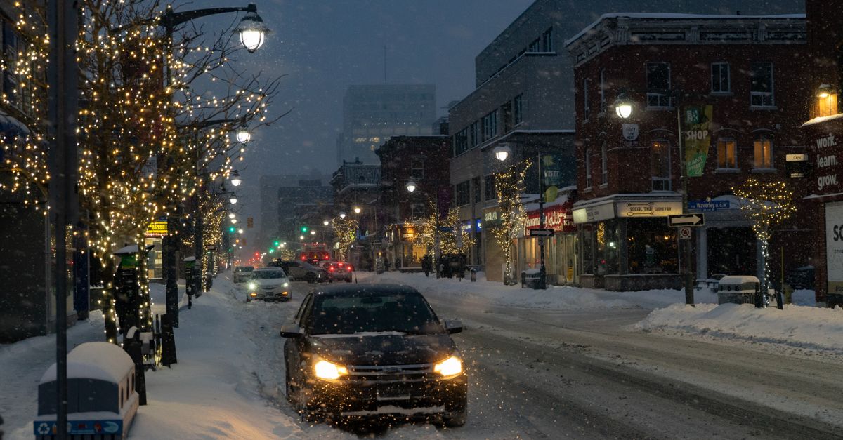 Cảnh sát Ottawa truy tìm nhóm nhiều người đàn ông liên quan vụ đâm dao
