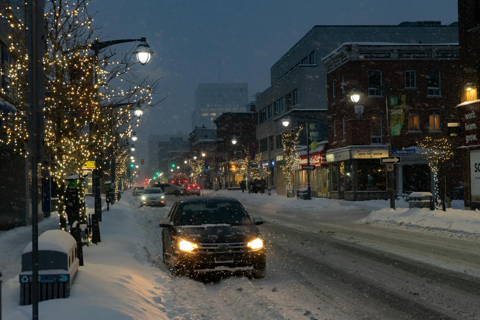 How to Buy and Sell at the Same Time in Ottawa Without Losing Your Mind