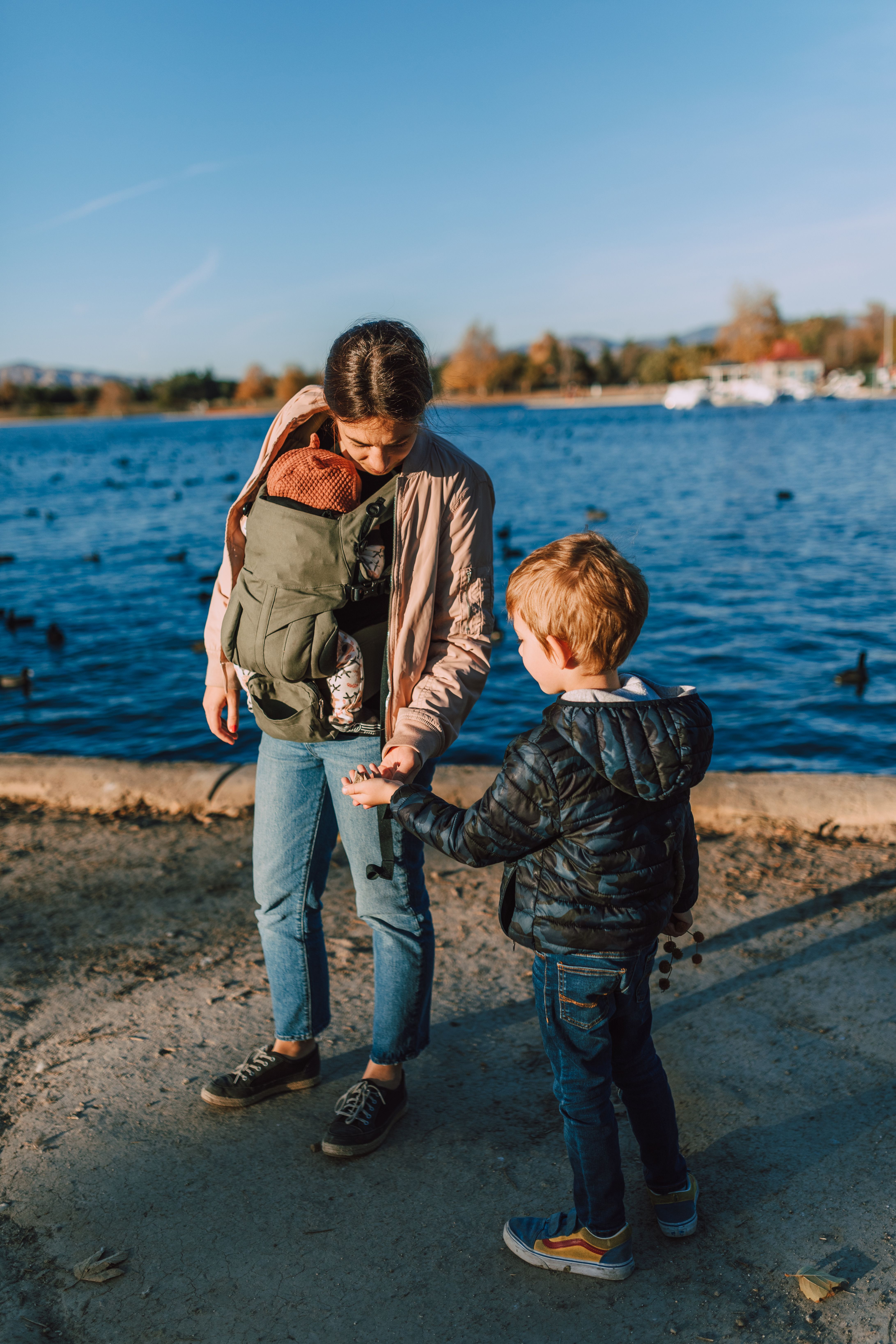 Safe boating with your baby: choosing the right life jacket