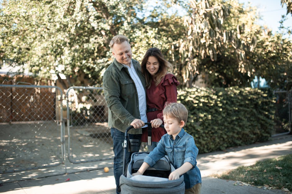 Happy family with stroller - best affordable stroller Happy family with stroller - best affordable stroller
