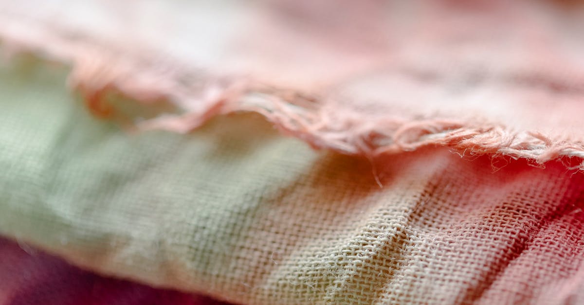 What does petite mean in clothing