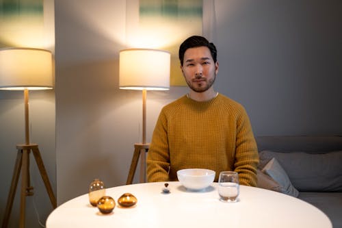 Kostenloses Stock Foto zu asiatischer mann, diät, gut aussehende