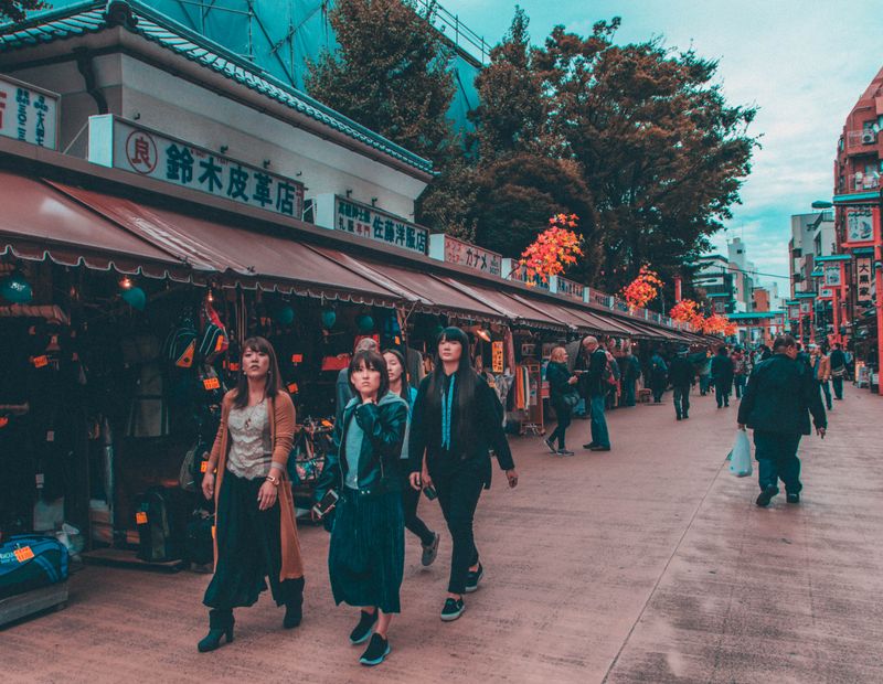 熱鬧的商店街