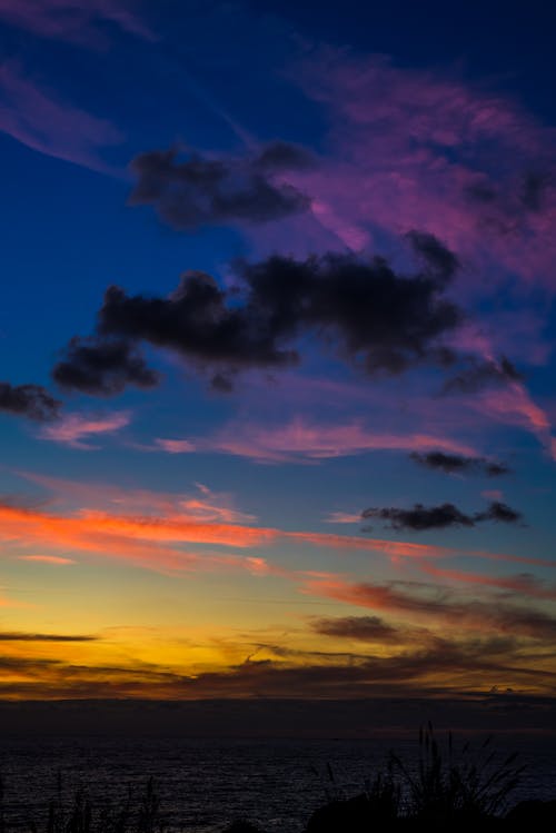 Foto profissional grátis de céu mal-humorado, horizonte, nuvens