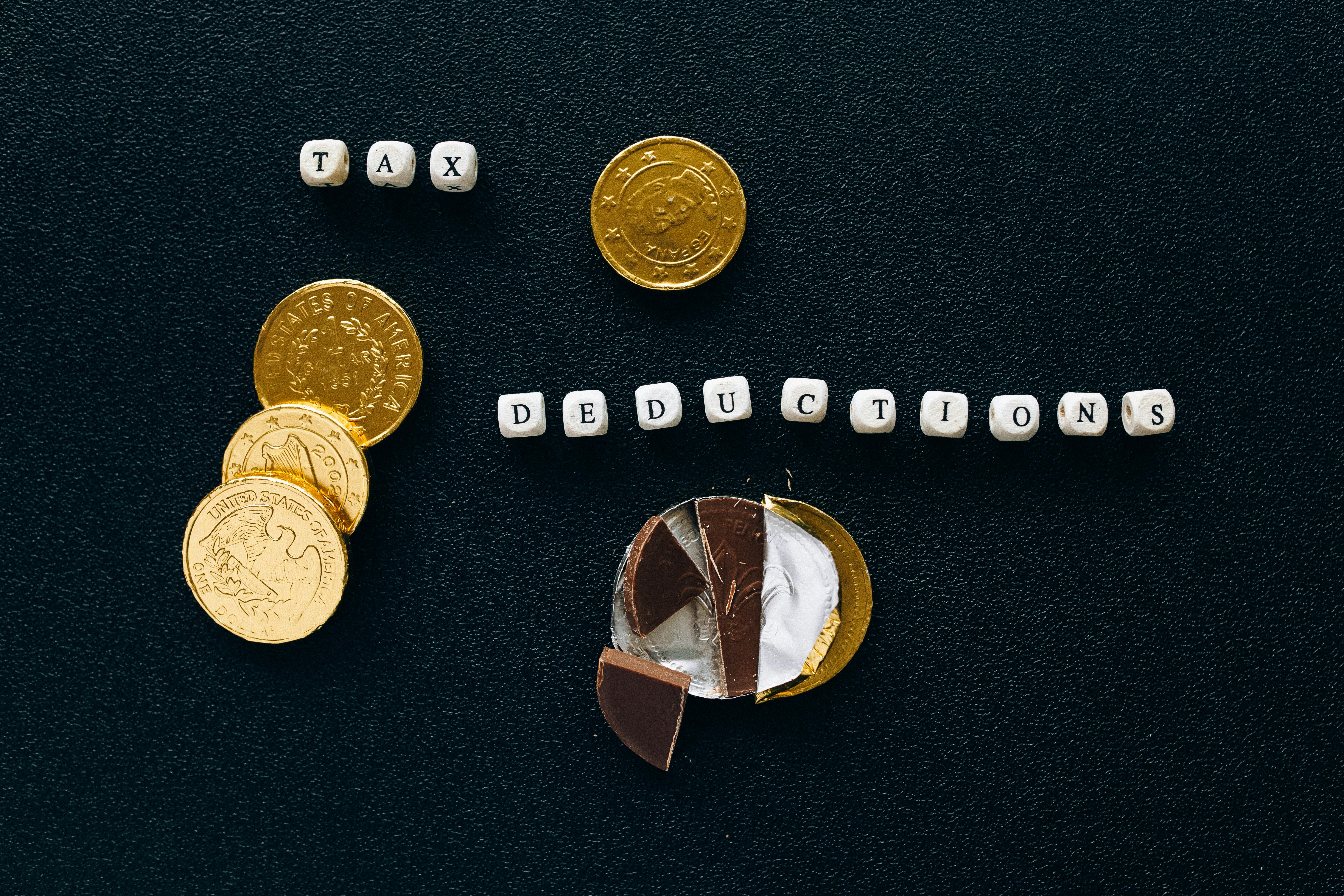 round gold chocolate coins